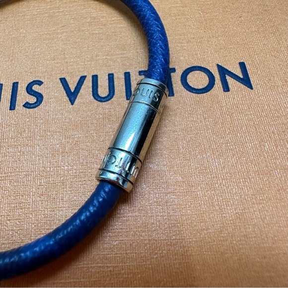 RARE Authentic Louis Vuitton Keep it bracelet Navy - Picture 4 of 6
